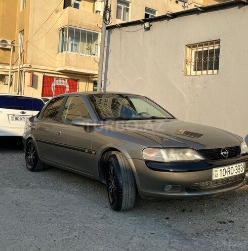 Opel Vectra 1997, 305,000 km - 1.8 л - Bakı