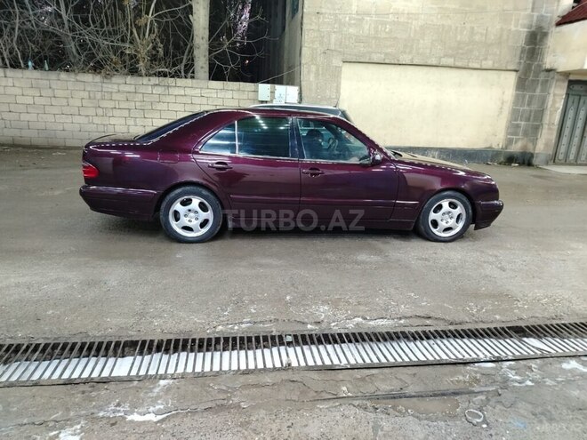 Mercedes E 220 d 2000, 345,786 km - 2.2 l - İmişli