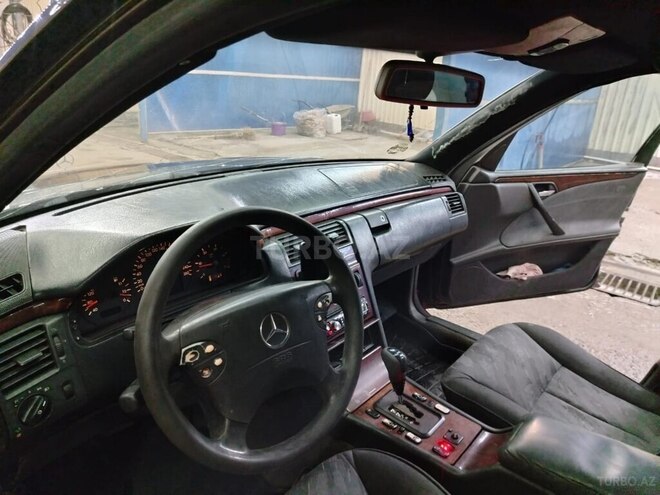 Mercedes E 220 d 2000, 345,786 km - 2.2 l - İmişli