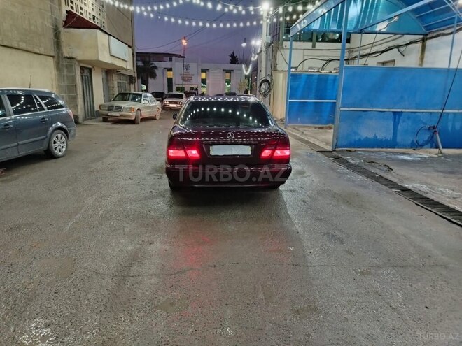 Mercedes E 220 d 2000, 345,786 km - 2.2 l - İmişli