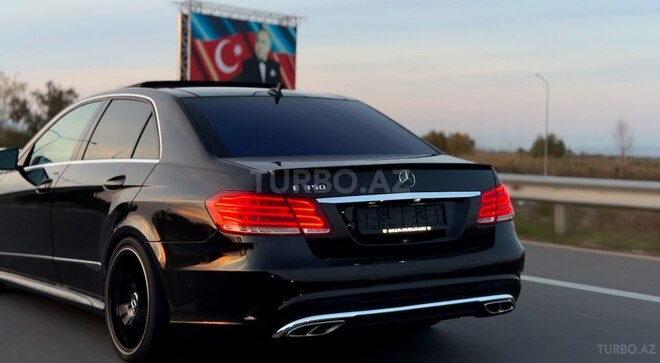 Mercedes E 350 2009, 245,000 km - 3.5 l - Yevlax