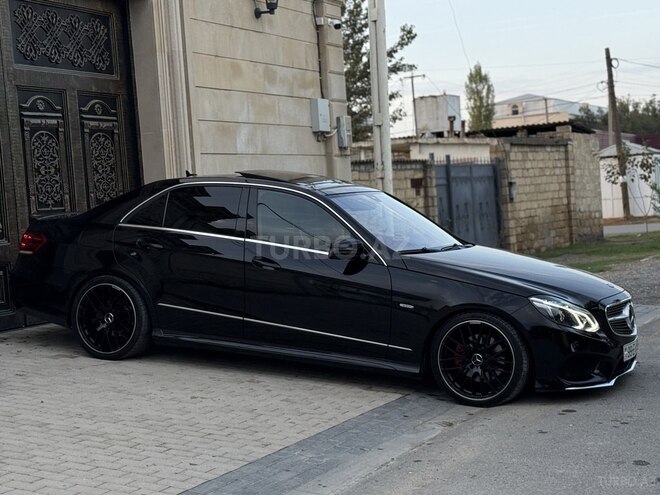 Mercedes E 350 2009, 245,000 km - 3.5 l - Yevlax
