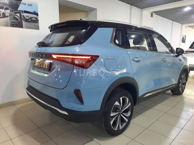 Wuling Asta-7