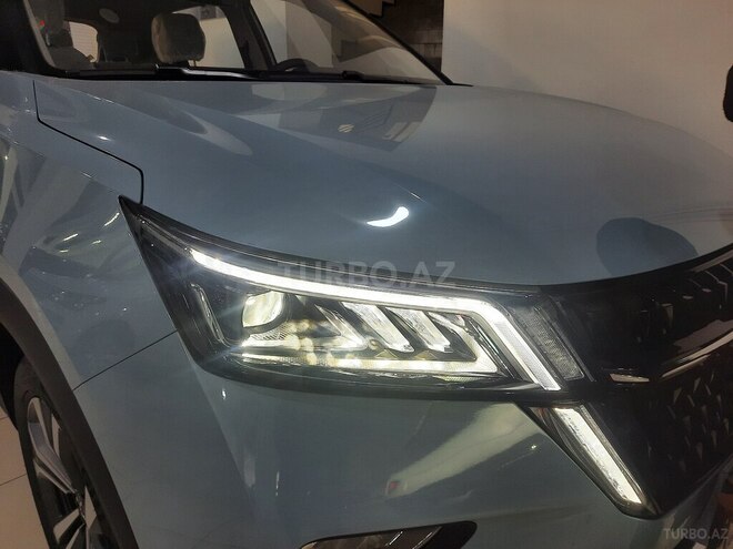 Wuling Asta-11