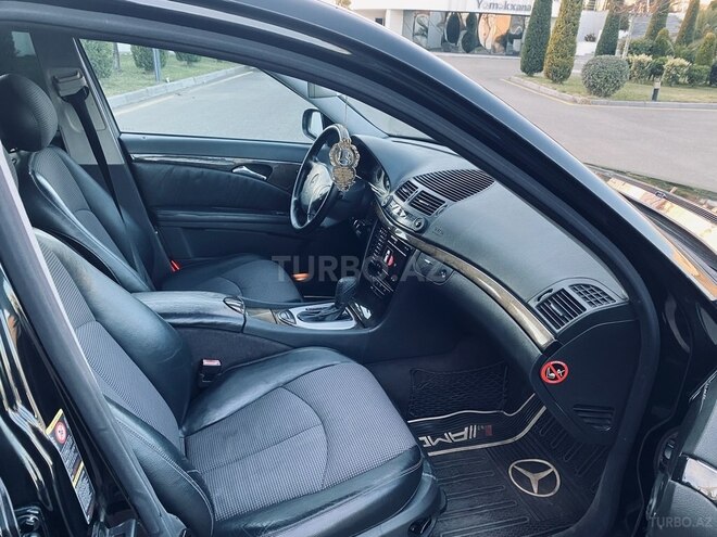Mercedes E 220 d 2003, 348,000 km - 2.2 l - Tovuz