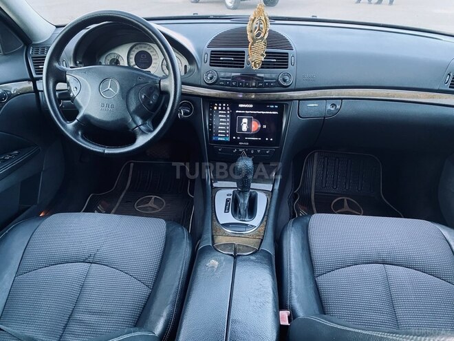Mercedes E 220 d 2003, 348,000 km - 2.2 l - Tovuz