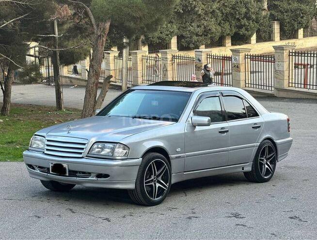 Mercedes C 240 1998, 11,717 km - 2.4 l - Bakı