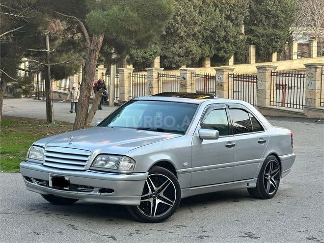 Mercedes C 240 1998, 11,717 km - 2.4 l - Bakı