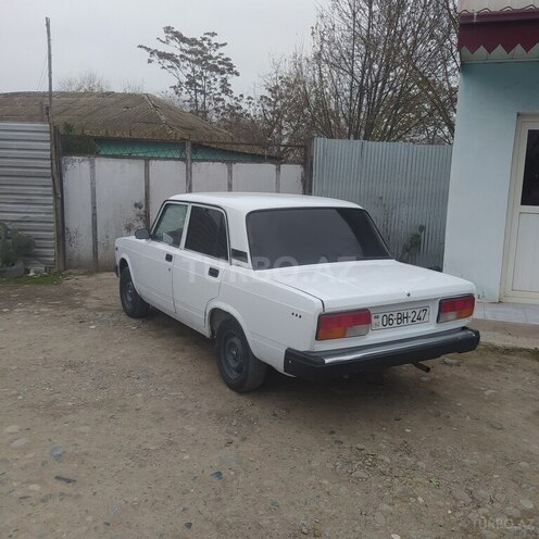 LADA (VAZ) 2107 2003, 80,000 km - 1.6 l - Füzuli