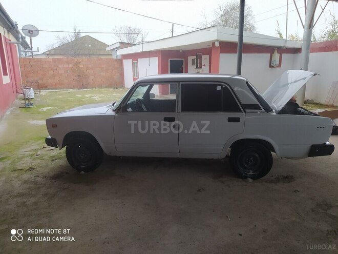 LADA (VAZ) 2107 2003, 80,000 km - 1.6 l - Füzuli