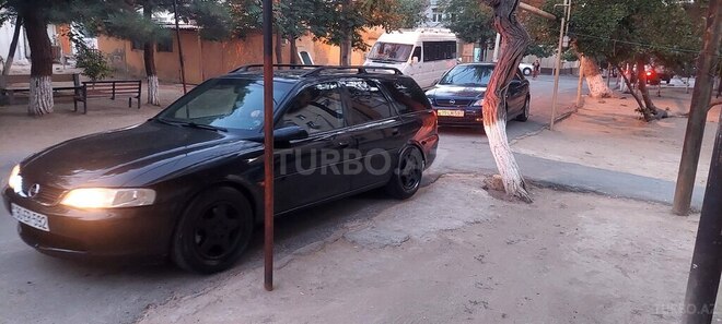Opel Vectra 1998, 100,000 km - 2.0 l - Sumqayıt