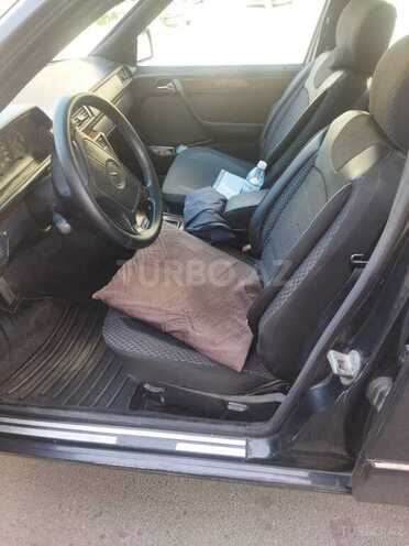 Mercedes E 220 1994, 425,000 km - 2.2 l - Bakı