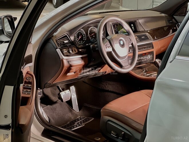 BMW 525 2016, 167,000 km - 2.0 l - Bakı