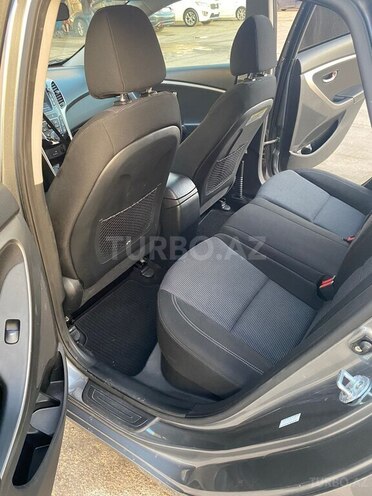 Hyundai Elantra 2015, 192,317 km - 2.0 л - Bakı