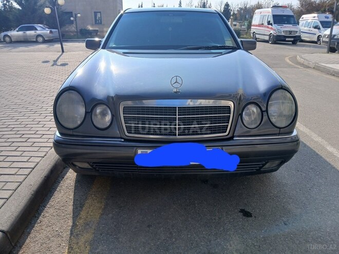 Mercedes E 240 1997, 425,805 km - 2.4 l - Sabirabad