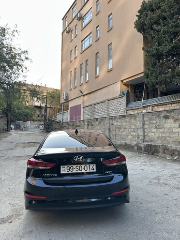 Hyundai Avante 2016, 204,000 km - 1.6 л - Bakı