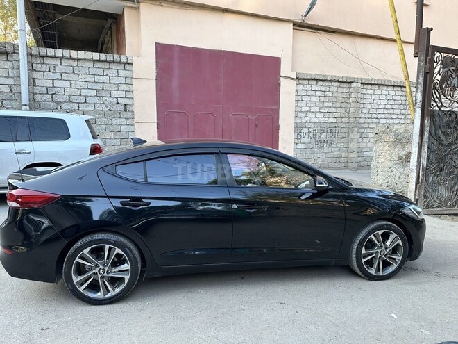 Hyundai Avante 2016, 204,000 km - 1.6 л - Bakı