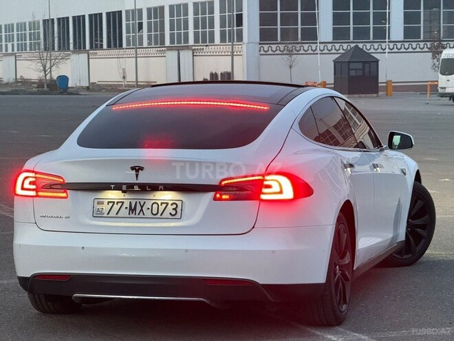 Tesla Model S 2016, 257,495 km - 0.0 л - Gəncə