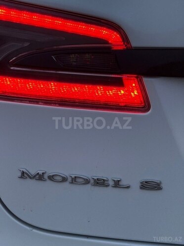 Tesla Model S 2016, 257,495 km - 0.0 л - Gəncə