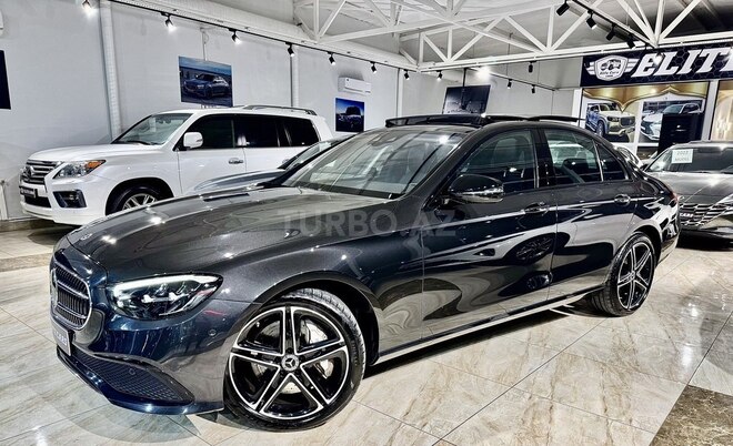 Mercedes E 300 e-10