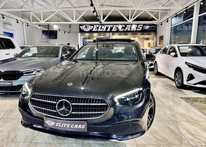 Mercedes E 300 e-2