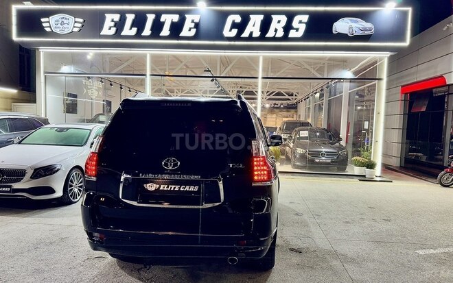 Toyota Land Cruiser Prado-13