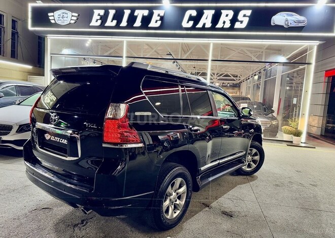 Toyota Land Cruiser Prado-14