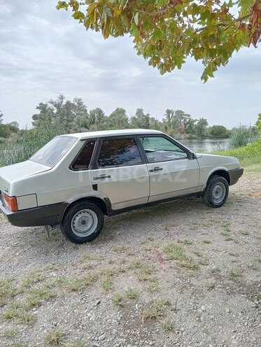 LADA (VAZ) 21099 1997, 450,000 km - 1.5 l - Samux