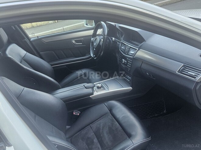 Mercedes E 200 2012, 167,000 km - 2.0 l - Gəncə