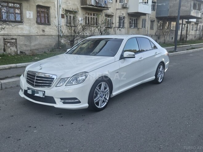 Mercedes E 200 2012, 167,000 km - 2.0 l - Gəncə