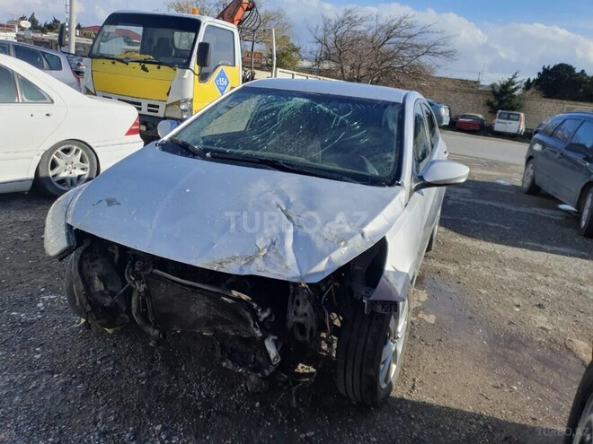 Hyundai Accent 2011, 190,000 km - 1.6 l - Bakı
