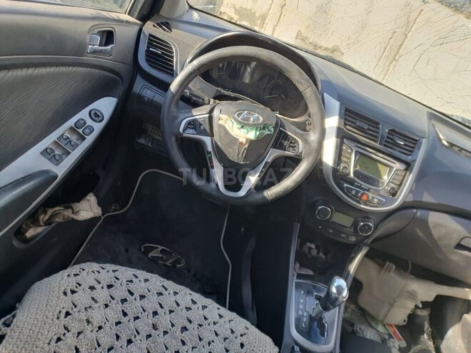 Hyundai Accent 2011, 190,000 km - 1.6 l - Bakı