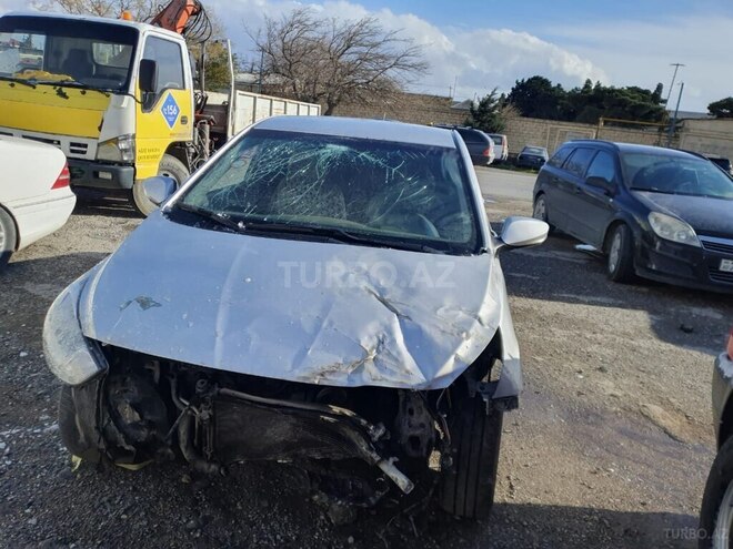 Hyundai Accent 2011, 190,000 km - 1.6 l - Bakı