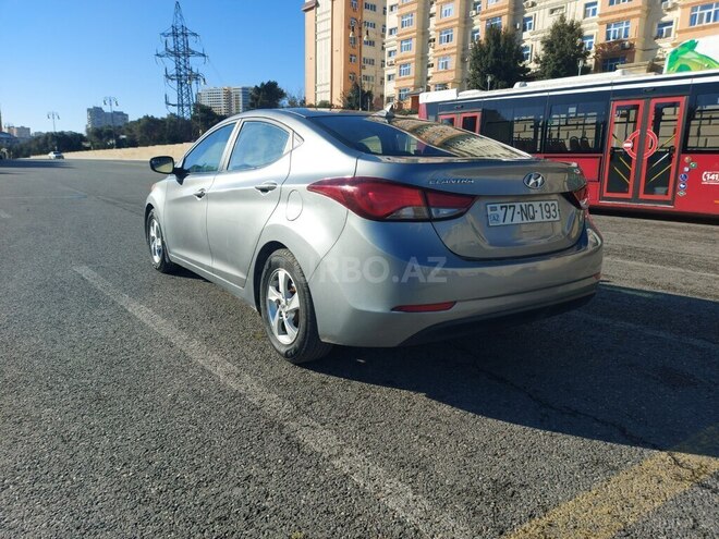 Hyundai Elantra 2015, 159,277 km - 1.8 л - Bakı
