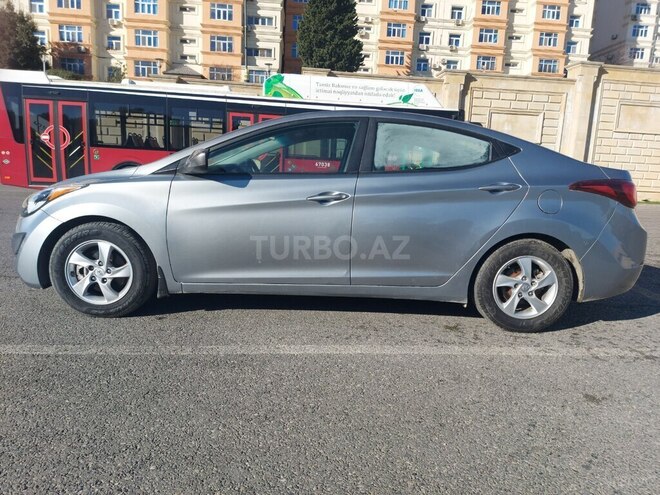 Hyundai Elantra 2015, 159,277 km - 1.8 л - Bakı