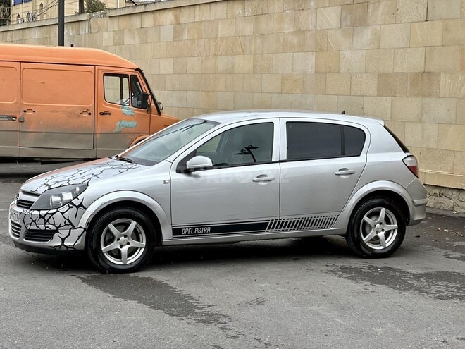 Opel Astra 2005, 226,000 km - 1.4 l - Bakı