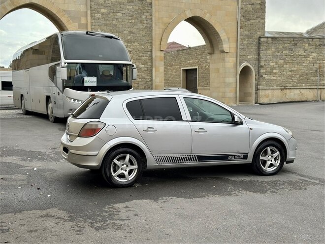 Opel Astra 2005, 226,000 km - 1.4 l - Bakı
