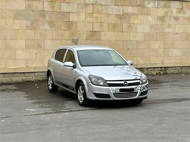 Opel Astra 2005, 226,000 km - 1.4 l - Bakı