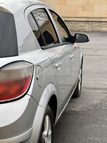 Opel Astra 2005, 226,000 km - 1.4 l - Bakı