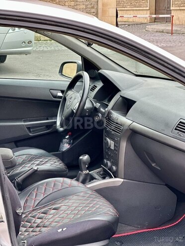 Opel Astra 2005, 226,000 km - 1.4 l - Bakı