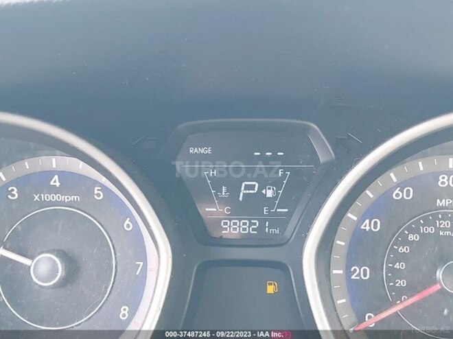 Hyundai Elantra 2015, 159,277 km - 1.8 л - Bakı