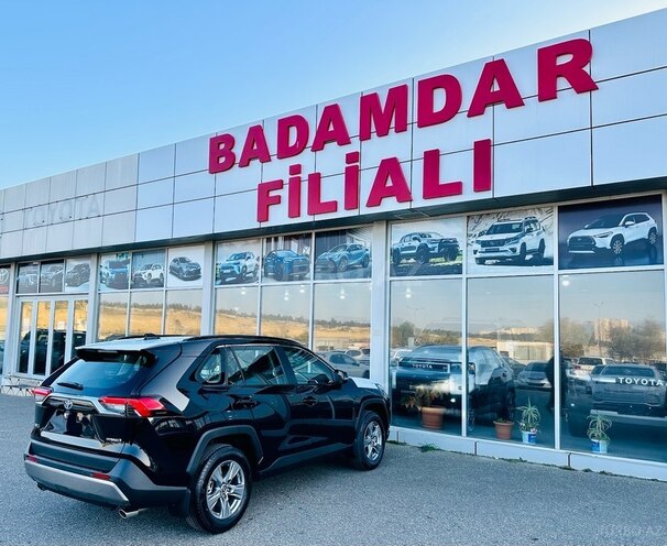 Toyota RAV4-7