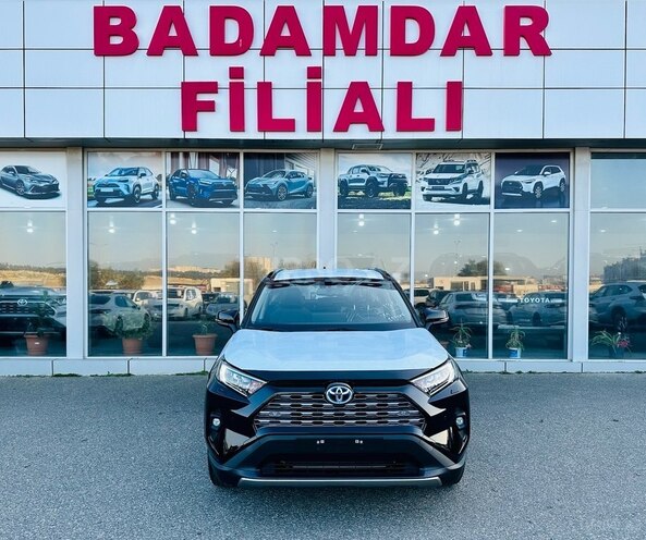 Toyota RAV4-1