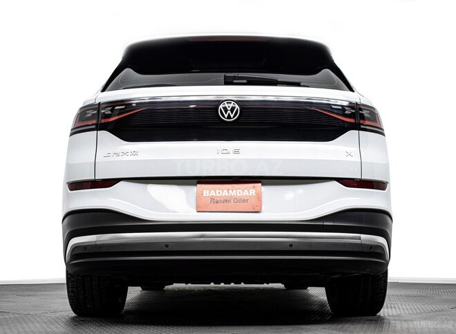 Volkswagen ID.6 X-2