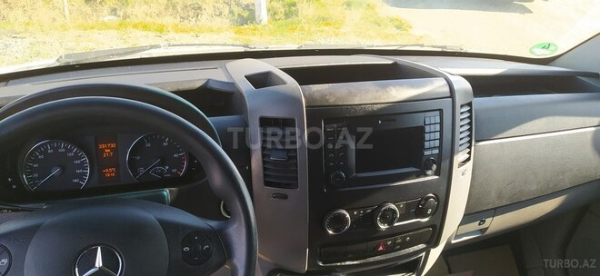 Mercedes Sprinter 316 2016, 331,732 km - 2.2 l - Neftçala