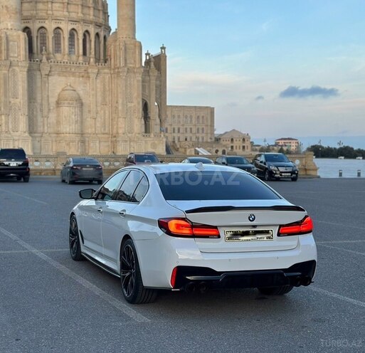 BMW 530 2017, 136,000 km - 2.0 л - Bakı