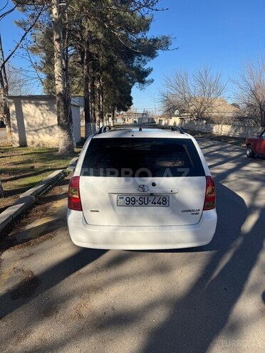 Toyota Corolla 2005, 237,000 km - 1.4 l - Beyləqan