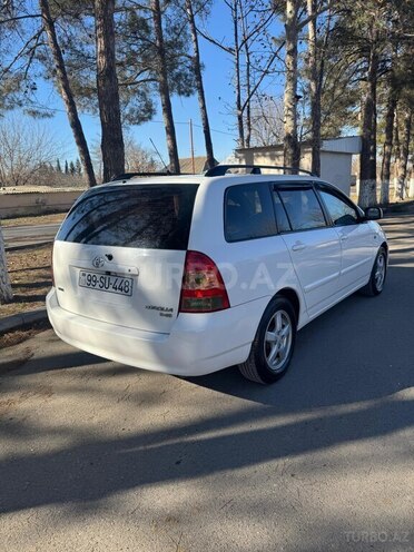 Toyota Corolla 2005, 237,000 km - 1.4 l - Beyləqan