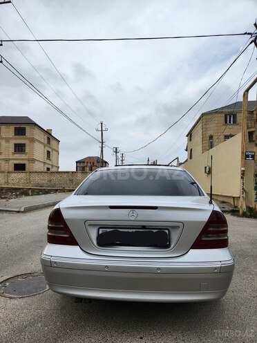 Mercedes C 270 2001, 430,987 km - 2.7 l - Bakı