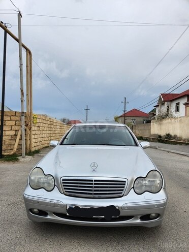 Mercedes C 270 2001, 430,987 km - 2.7 l - Bakı